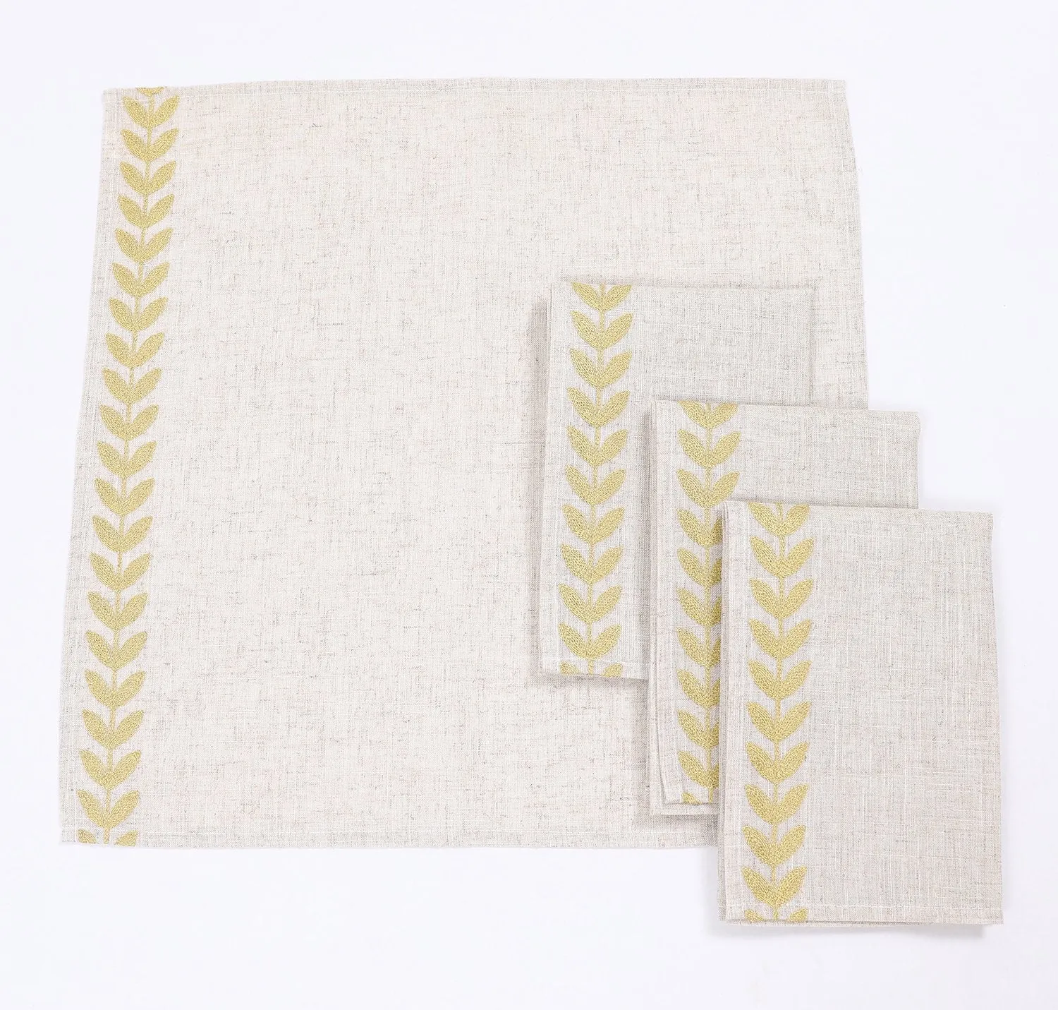 XD19203- Cute Leaves Crewel Embroidered Napkins 20 by 20-Inch, Pine